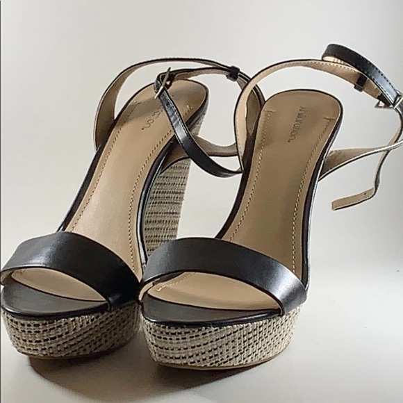 Xhilaration Women's Open-Toe/Open-Heel Platform 10 - Picture 2 of 11